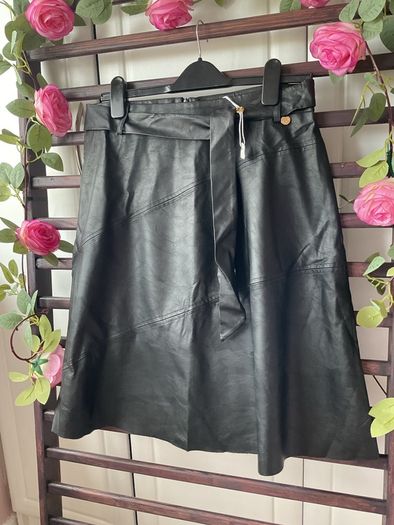 skirt Bnwt Aline black leather look skirt Relish brand eu 46 16/18