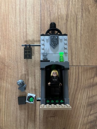 Lego Harry Potter Borgin & Burke's Floo Network 40695