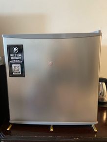 Mini fridge