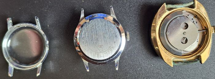 Lot of 7 non- working wristwatches