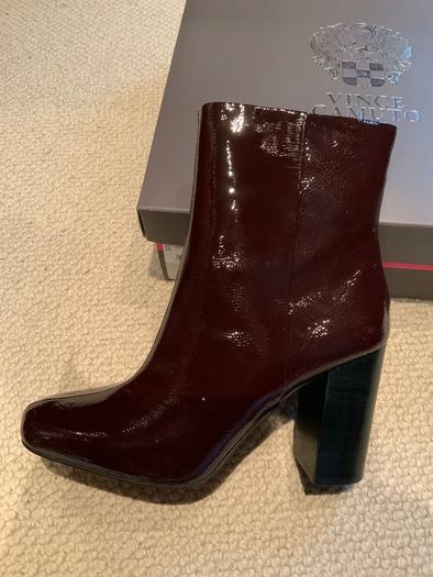 Vince Camuto Burgundy ankle boot BRAND NEW