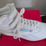 Shoe Image 3
