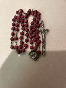 Vintage red wooden Padre Pio wooden rosary beads