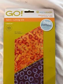 Accuquilt fabric cutting die