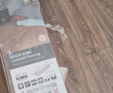 Oak Laminate Flooring 5.1m2