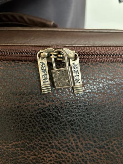 Aspen Sirco London Genuine Leather Suit Carrier Garment Travel Bag