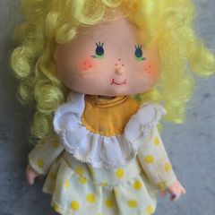 Lemon Meringue Friend Strawberry Shortcake Doll no pet but complete outfit HTF AGC Kenner A.G.C same era as MLP G1 My Little Pony