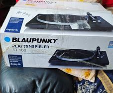 Blaupunkt TT 100 turntable