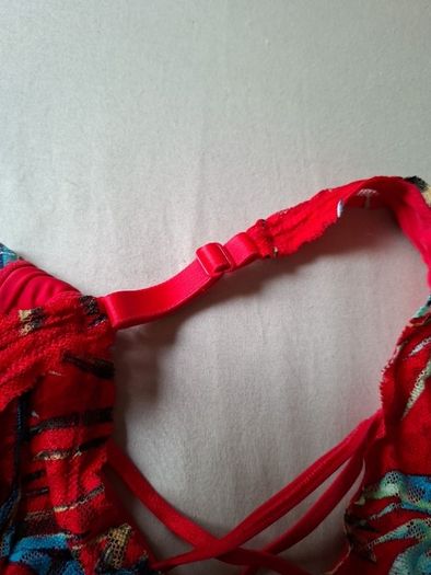 Victoria's Secret bralet M