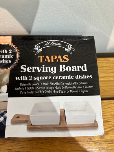 Tapas Serving board with 2 ceramic dishes (NEW)