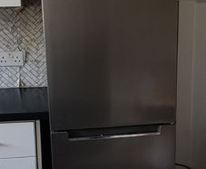 Fridge freezer