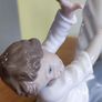 Nao By Lladro - 'Pillow Fight' Handmade Decorative Spanish Porcelain Figurine Image 3