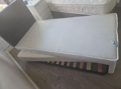Single bed with foldable bed