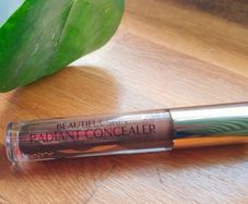 Charlotte Tilbury Charlotte Tilbury Beautiful Skin Radiant Concealer Deep 17.75