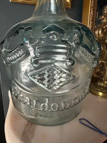 glass vase/wine jug