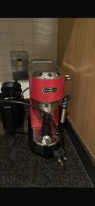 Delonghi  coffee machine
