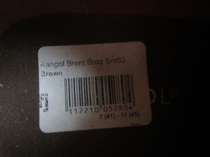 Kangol    Brown   7    New