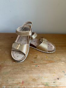 Girls Sparkly Gold Sandals