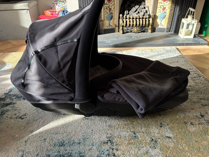 Quinny Seat and Basinet free to take