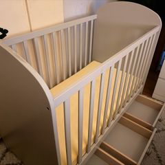 cot/bed