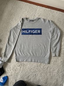 tommy hilfiger sweatshirt