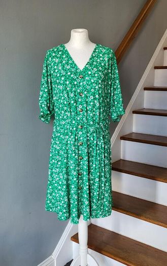 F&F green floral dress, Size 20, BNWT