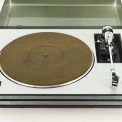 STD 305M  |  Suspended Sub-Chassis Belt-Drive Turntable