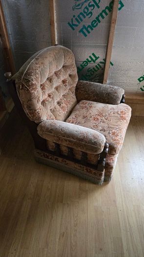 Sofa Set - Free