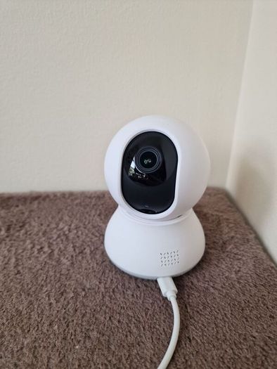 Pet camera