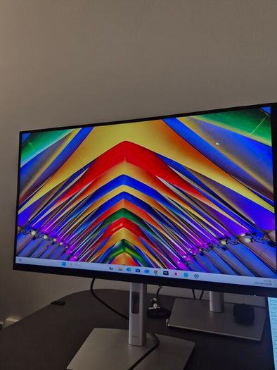 Dell Monitor 27"