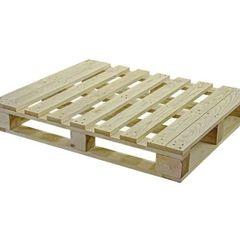 Wooden pallet (x2)
