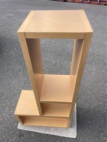shelves unit