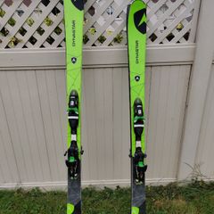 Skis