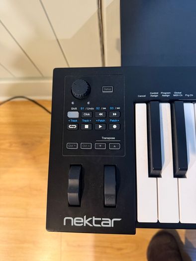 Nektar Impact GX61 USB MIDI Controller Keyboard