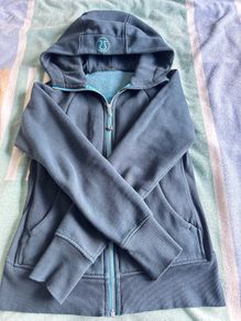 Lululemon Scuba