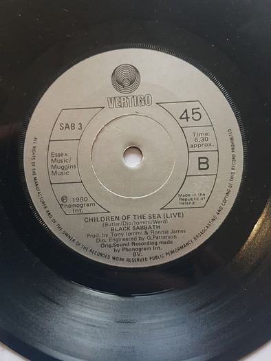 Black Sabbath 7" (Irish) - Neon Knights