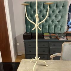 Candle holder