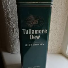 tullamore dew tin cannister