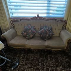 French Provincial-Style 3-Piece Living Room Suite (Sofa + 2 Armchairs)