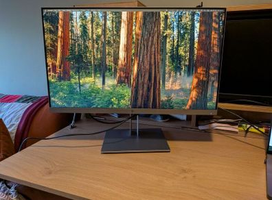 HP 27 inch monitor