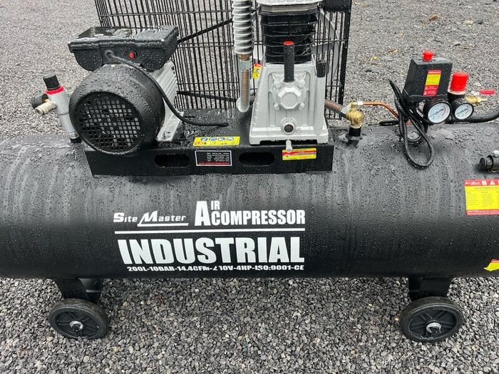 200 L air compressor