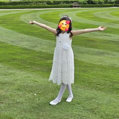 Girl Communion outfit