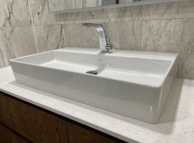 Villeroy & Boch  Wash basin