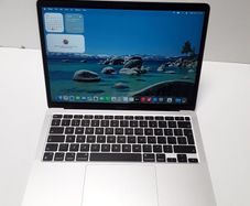 Apple MacBook Air A2337 (2020) | Apple M1 Chip | 16GB RAM | 256GB SSD | Silver