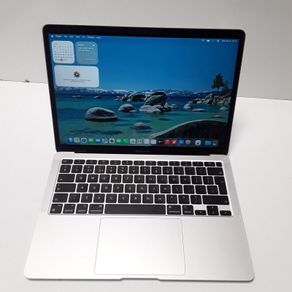 Apple MacBook Air A2337 (2020) | Apple M1 Chip | 16GB RAM | 256GB SSD | Silver