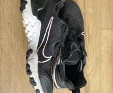 nike  black D/MS/X react