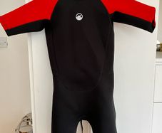 Kids wet suit