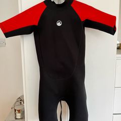 Kids wet suit