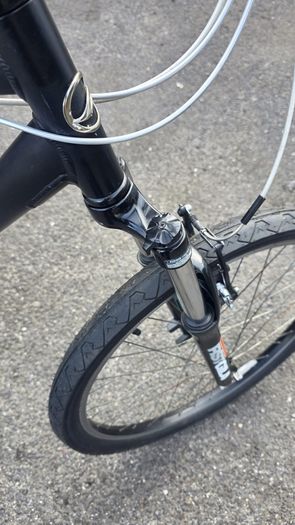 Giant Boulder 26 Bike  21 Frame Excellent Condition