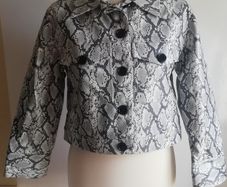 Monki Faux Leather Snake Print Crop Ladies Jacket Grey New With Tags CAN POST